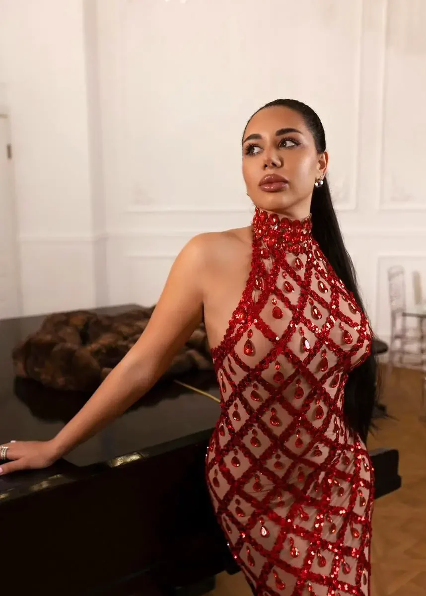 Имя: Марианна Возраст: 24 Вес: 60
