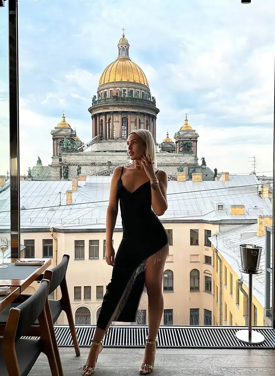 Имя: Роза Возраст: 26 Вес: 71